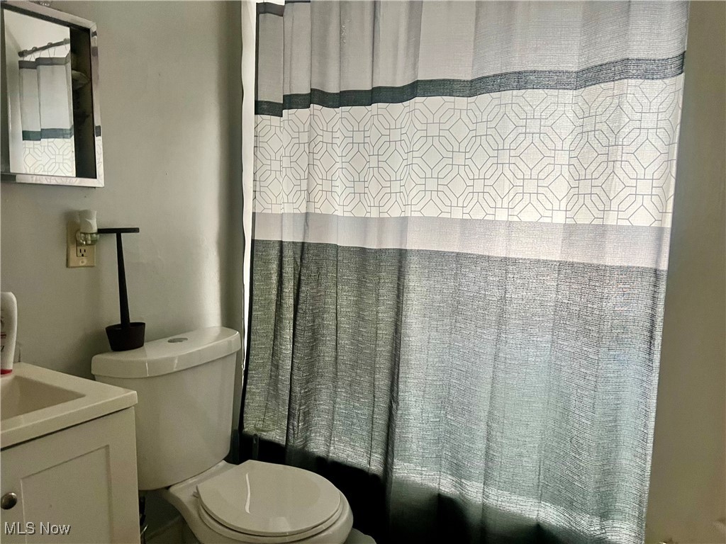 Warner Realty Companys - Residential Income