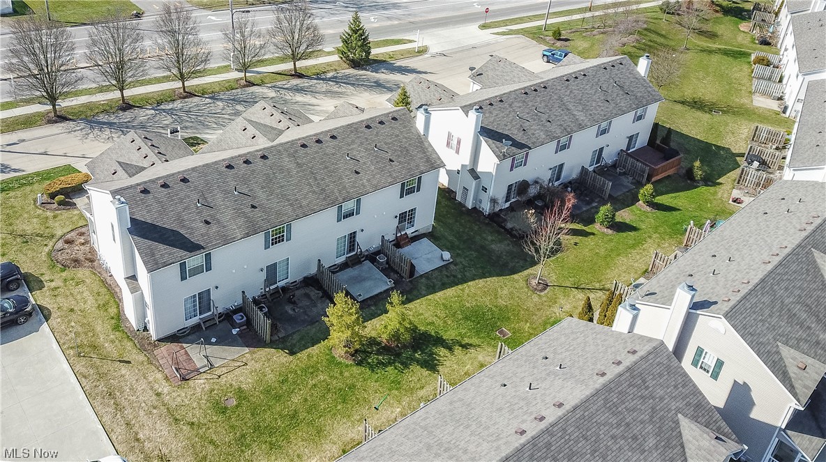 Vantage Point Twnhms Ph 09 - Residential