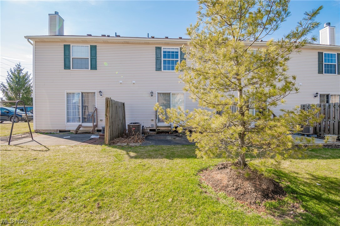 Vantage Point Twnhms Ph 09 - Residential