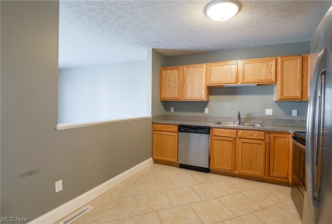 Vantage Point Twnhms Ph 09 - Residential