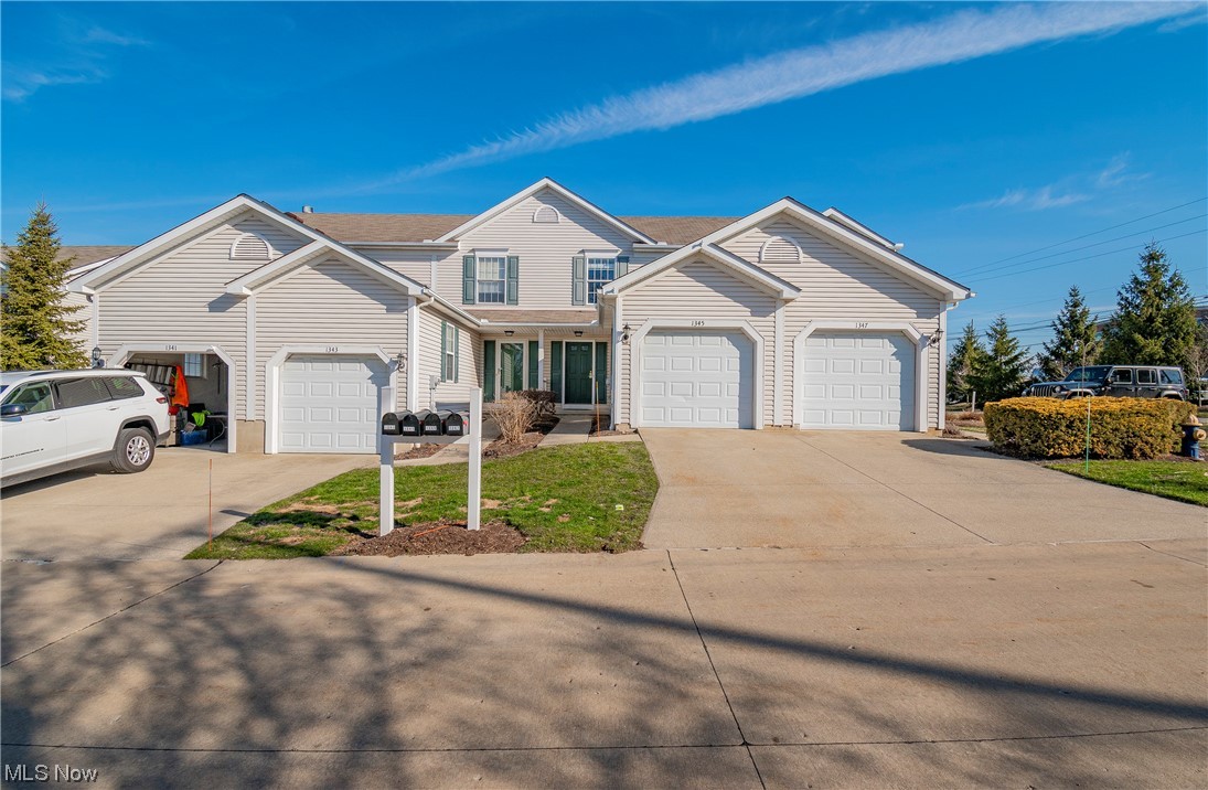 Vantage Point Twnhms Ph 09 - Residential