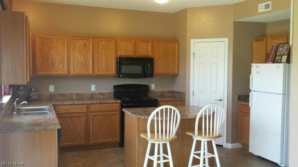 Enclave At Shale Creek - Residential