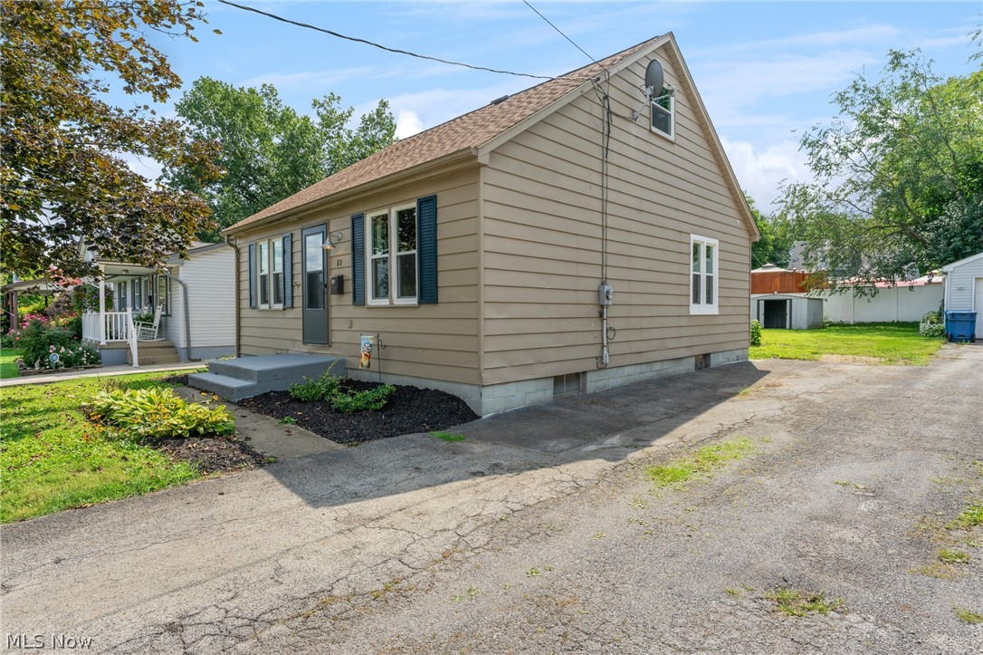 Home Crest - Residential