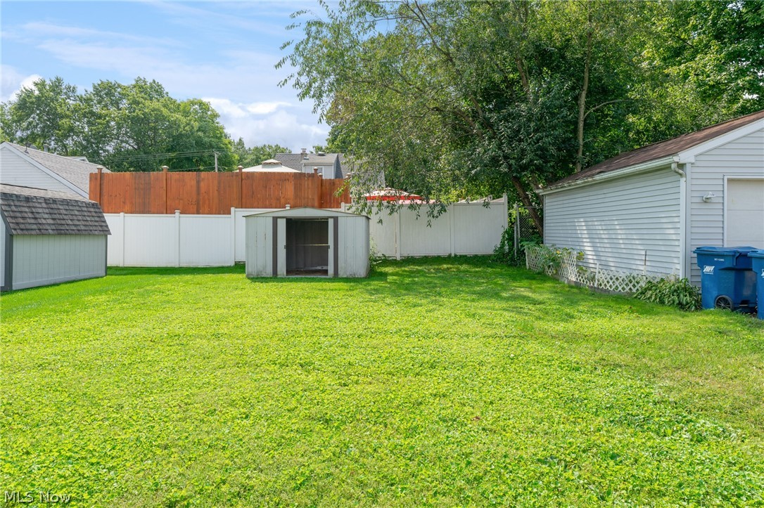 Home Crest - Residential