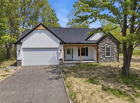 Homes For Sale - 6842 Florence Avenue<br/> Ashtabula County, Ashtabula, OH 44004