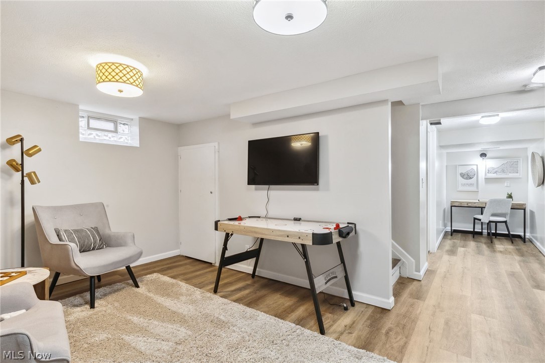 Oxford Manor - Residential