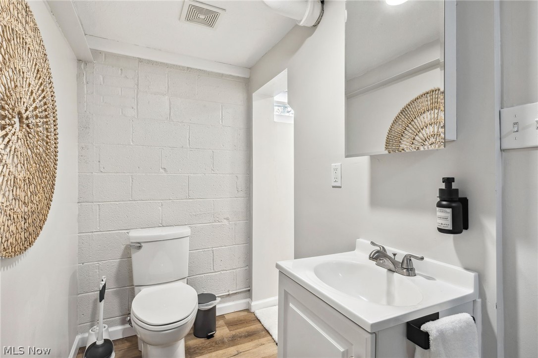 Oxford Manor - Residential