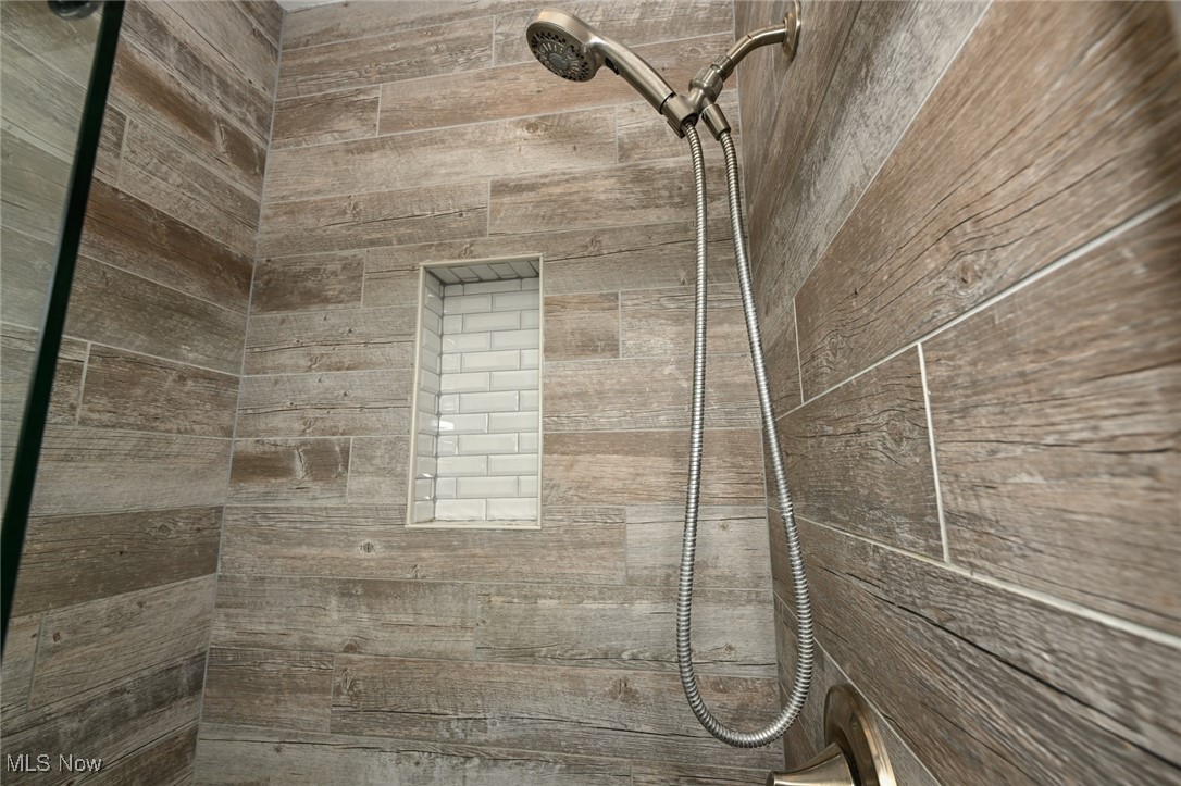 George & Julianna Tanski - Residential