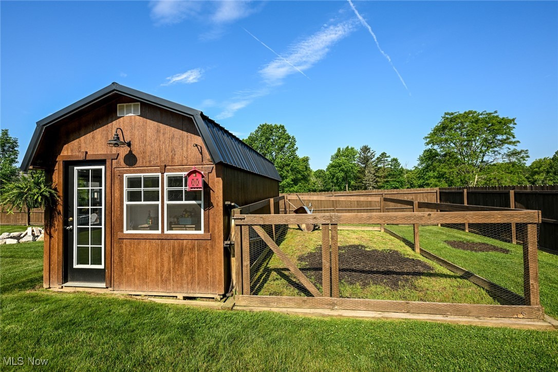 George & Julianna Tanski - Residential