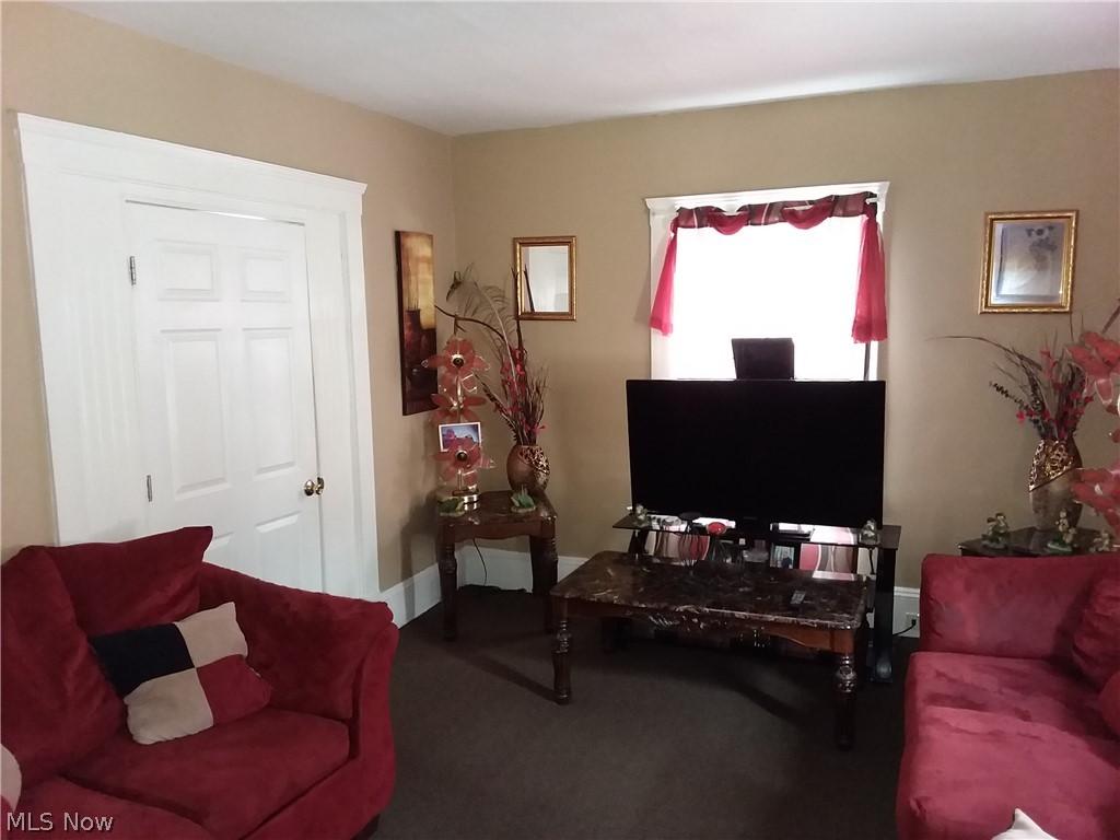 Maria Schuerens Allotment - Residential Income