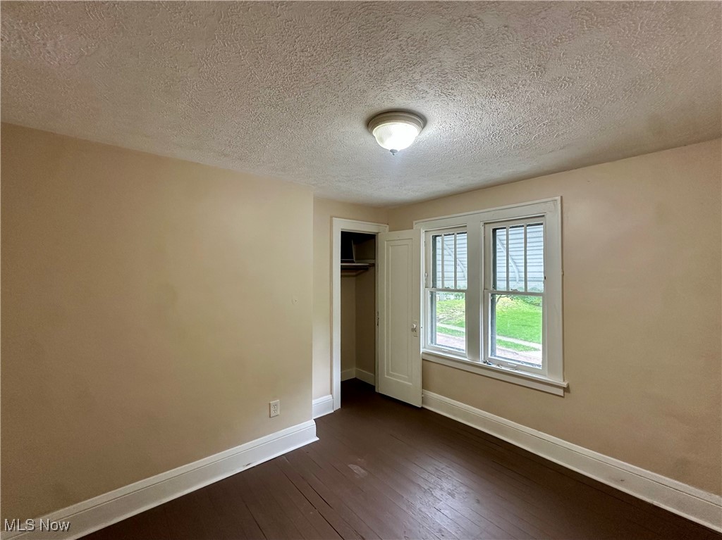 Blue Pond - Residential Lease