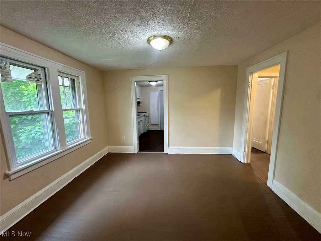 Blue Pond - Residential Lease