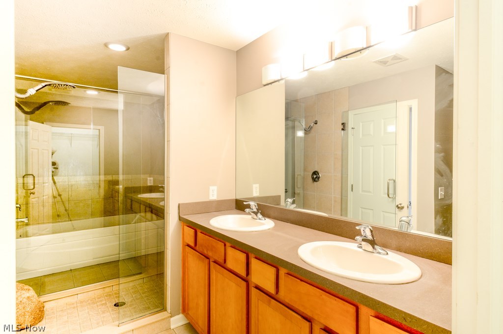 Harbor Walk/Black River Ph - Residential