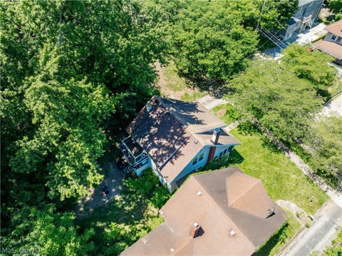 Tiny photo for 628 Lakemont Avenue, Akron, OH 44314 (MLS # 5216892)