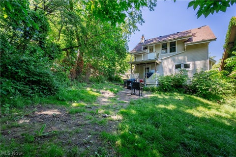 Tiny photo for 628 Lakemont Avenue, Akron, OH 44314 (MLS # 5216892)