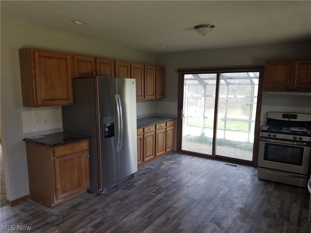 Metropolitan Estates - Residential