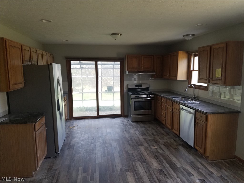 Metropolitan Estates - Residential