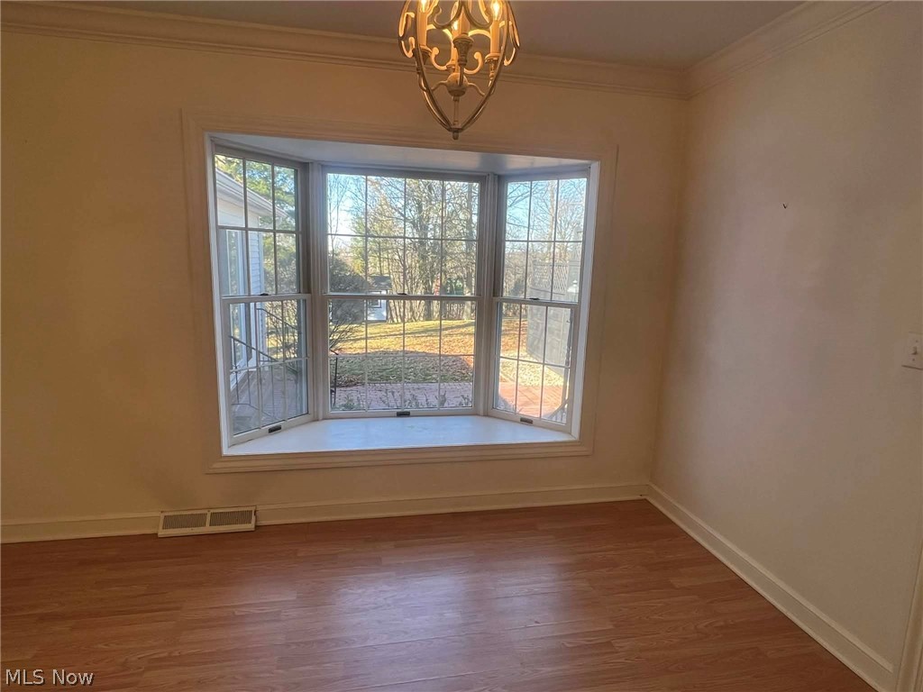 Waltons Add 03 - Residential