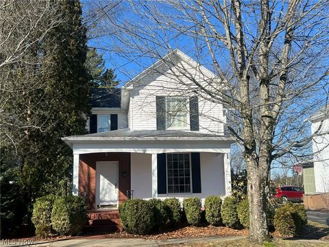 618 Park Street Barnesville OH 43713