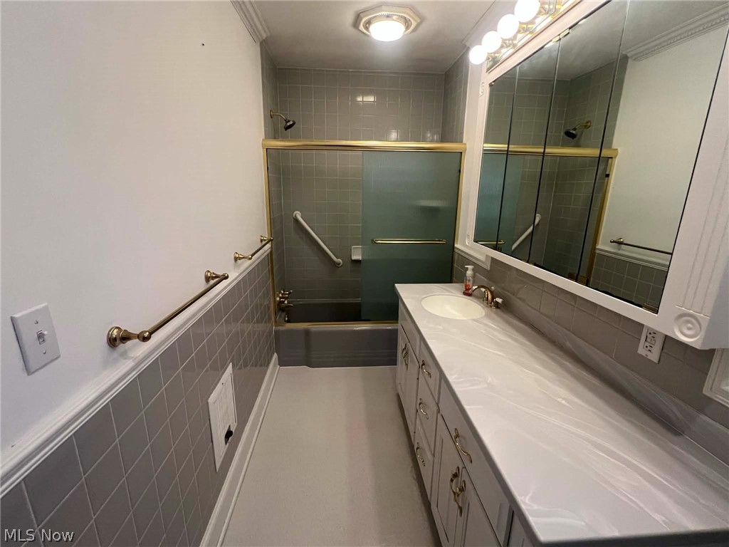 Waltons Add 03 - Residential