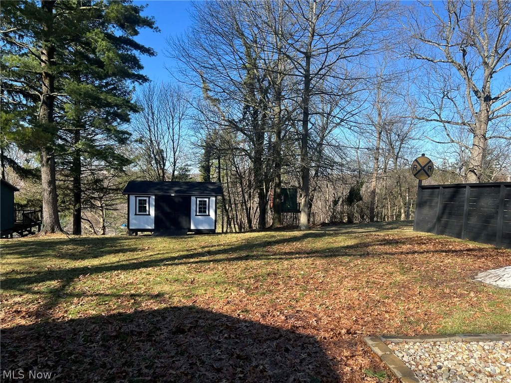 Waltons Add 03 - Residential