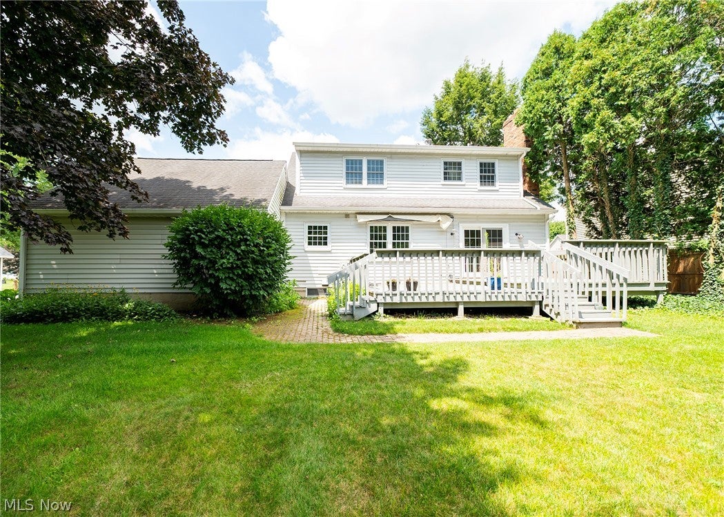 241 Kent Circle NE