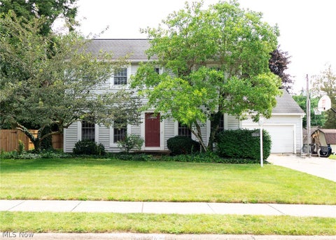 Homes For Sale - 241 Kent Circle<br/> New Philadelphia, OH 44663
