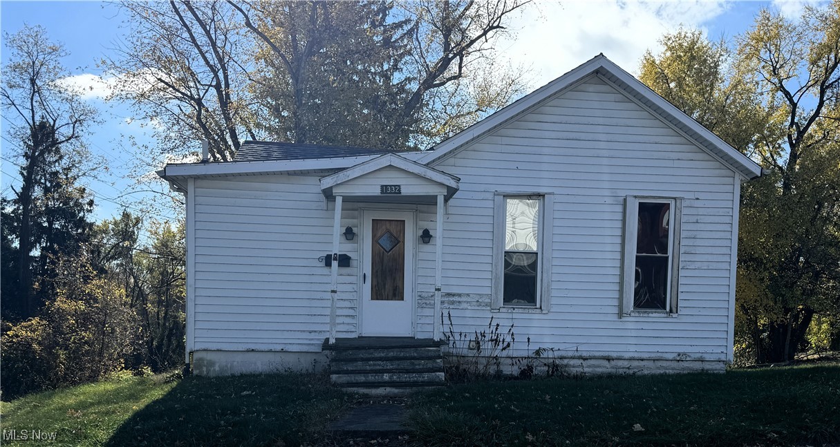 1332 Playford Avenue, Zanesville, Ohio image 4