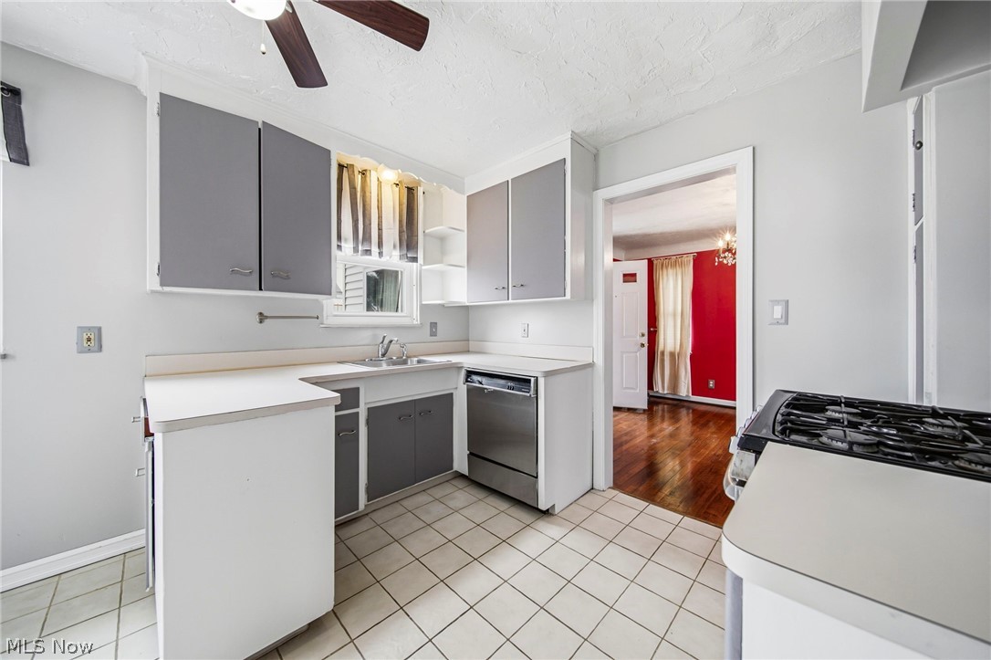 Utopia Beach - Residential