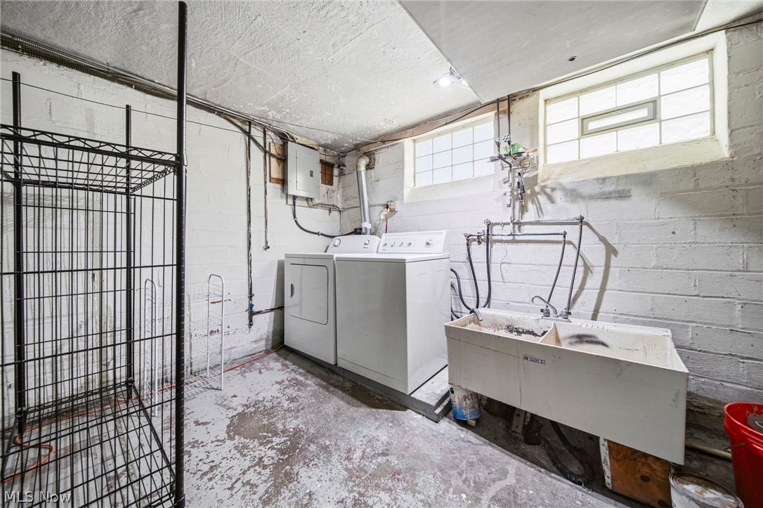 Utopia Beach - Residential