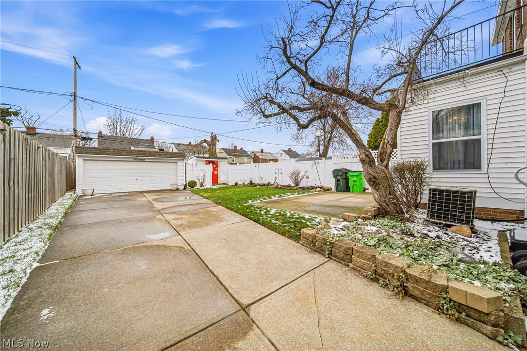 Utopia Beach - Residential