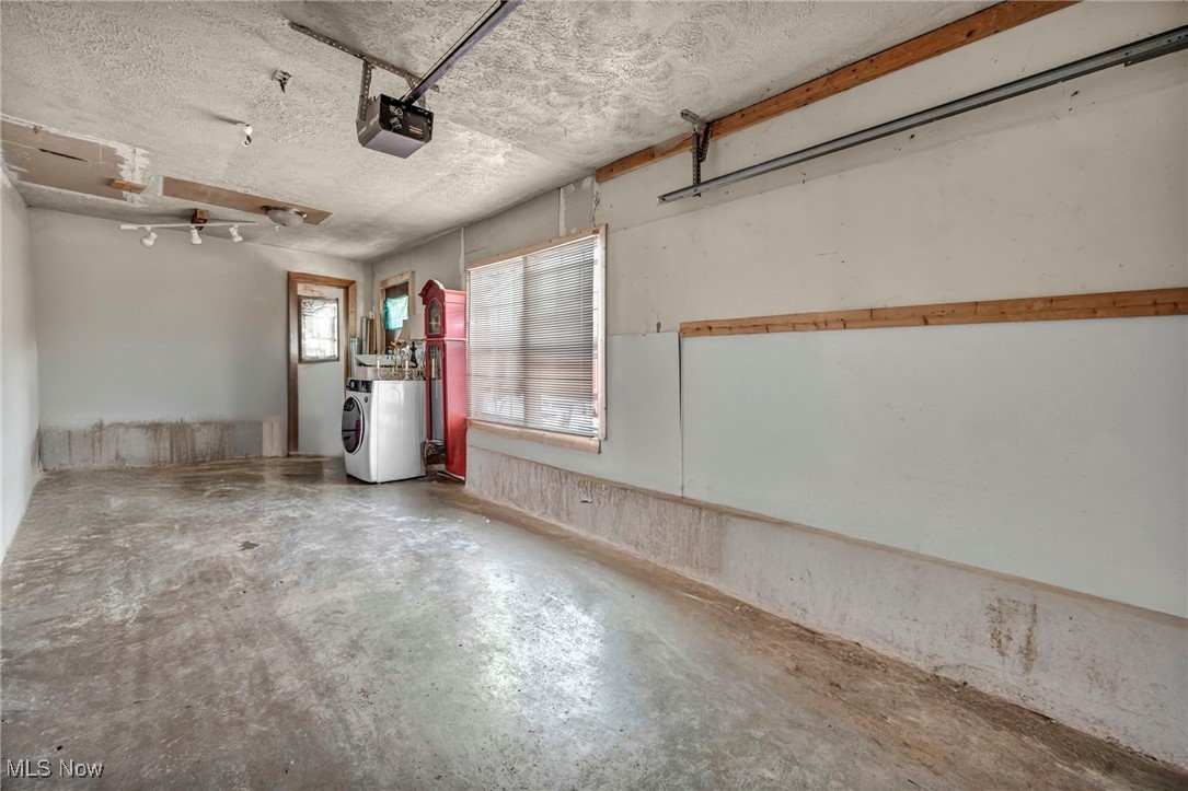 2212 Randall Street, Lorain, Ohio image 16