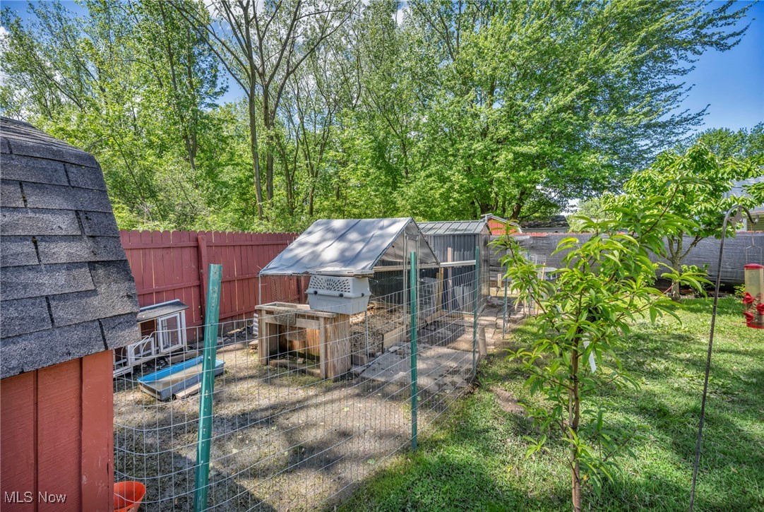 2212 Randall Street, Lorain, Ohio image 10
