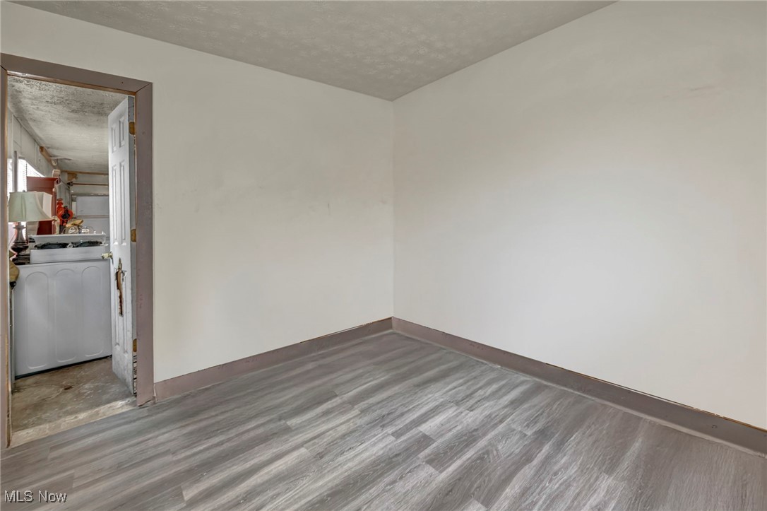 2212 Randall Street, Lorain, Ohio image 19
