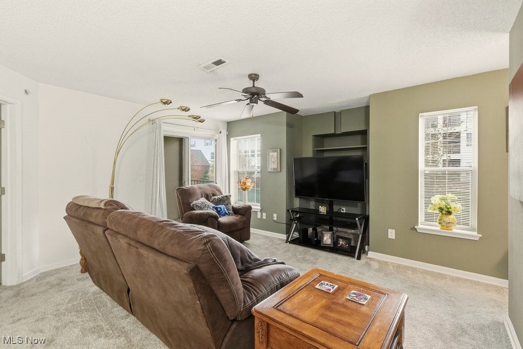 Fox Hollow/Woodhawk Condo - Residential