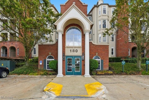Photo for 180 Fox Hollow Drive 105