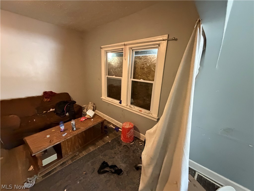 James M Hoyts - Residential