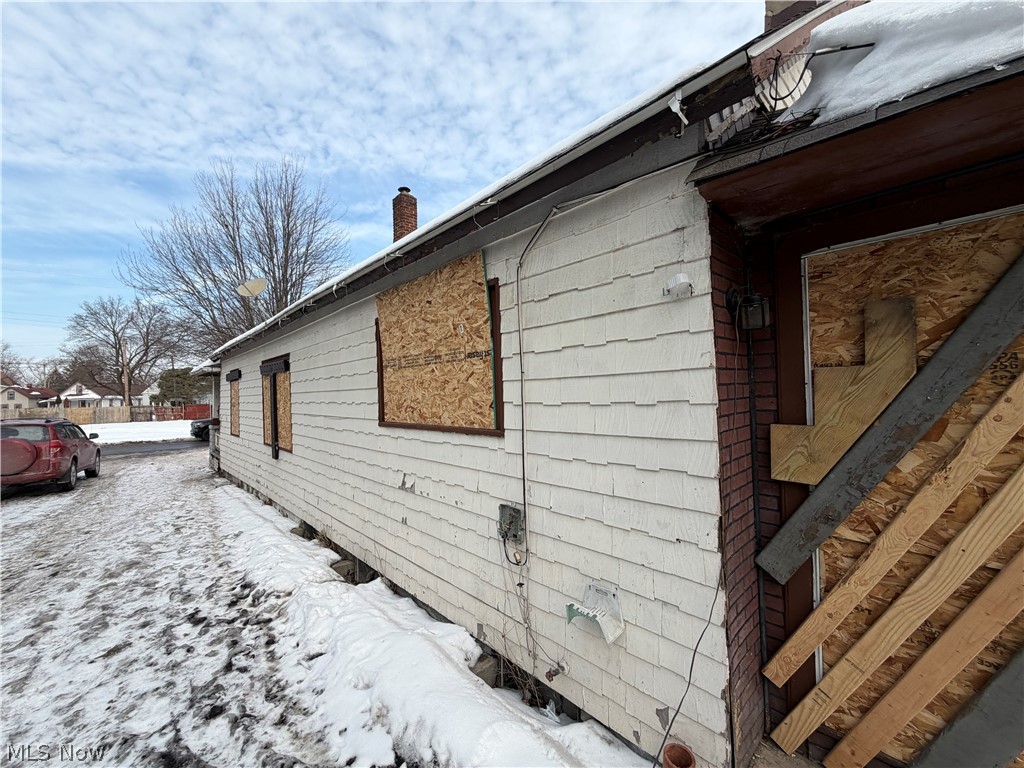 James M Hoyts - Residential