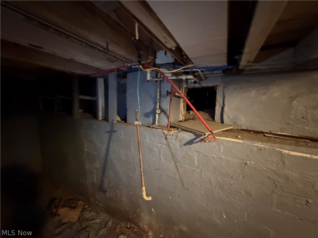 James M Hoyts - Residential