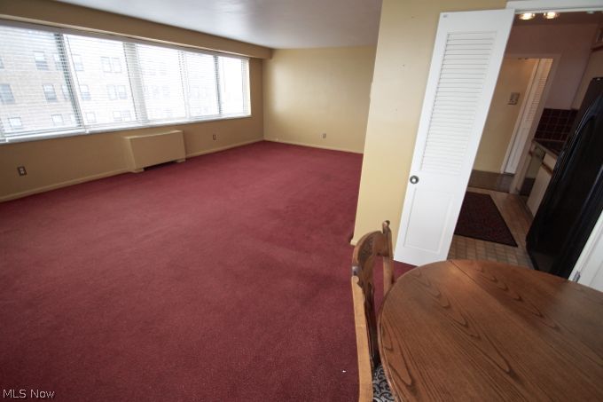 Marine Towers East Condo - Residential