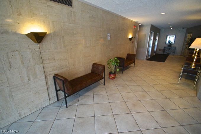 Marine Towers East Condo - Residential