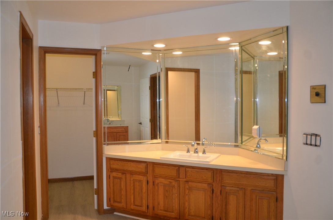 Greystone Condominium - Residential Lease