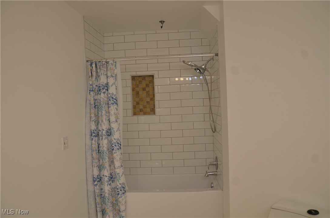 Greystone Condominium - Residential Lease