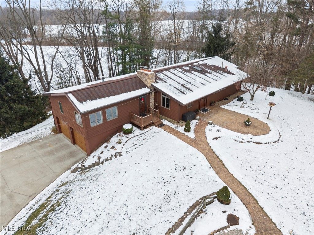 Photo of 17880 Hawley Road Road, Wellington, OH 44090 (MLS # 5176388)