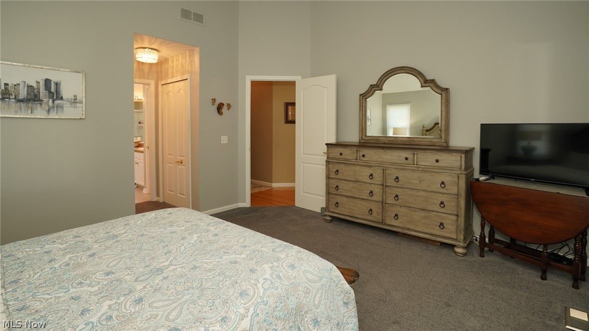 Devon Pond - Residential