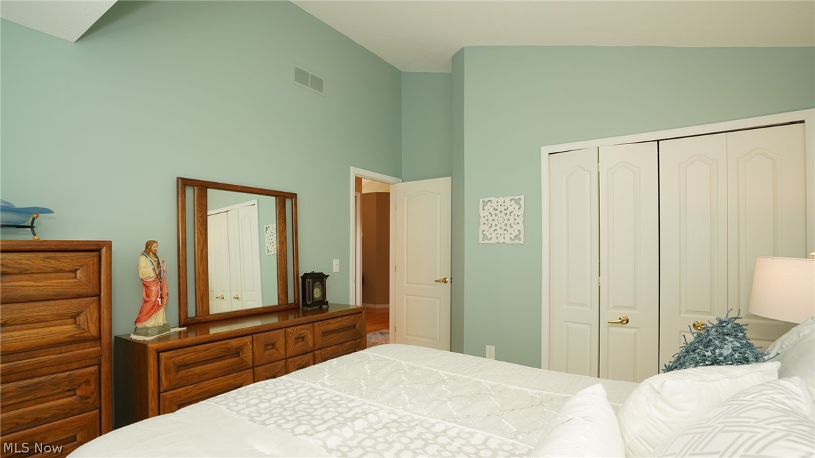 Devon Pond - Residential