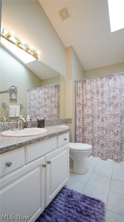 Devon Pond - Residential