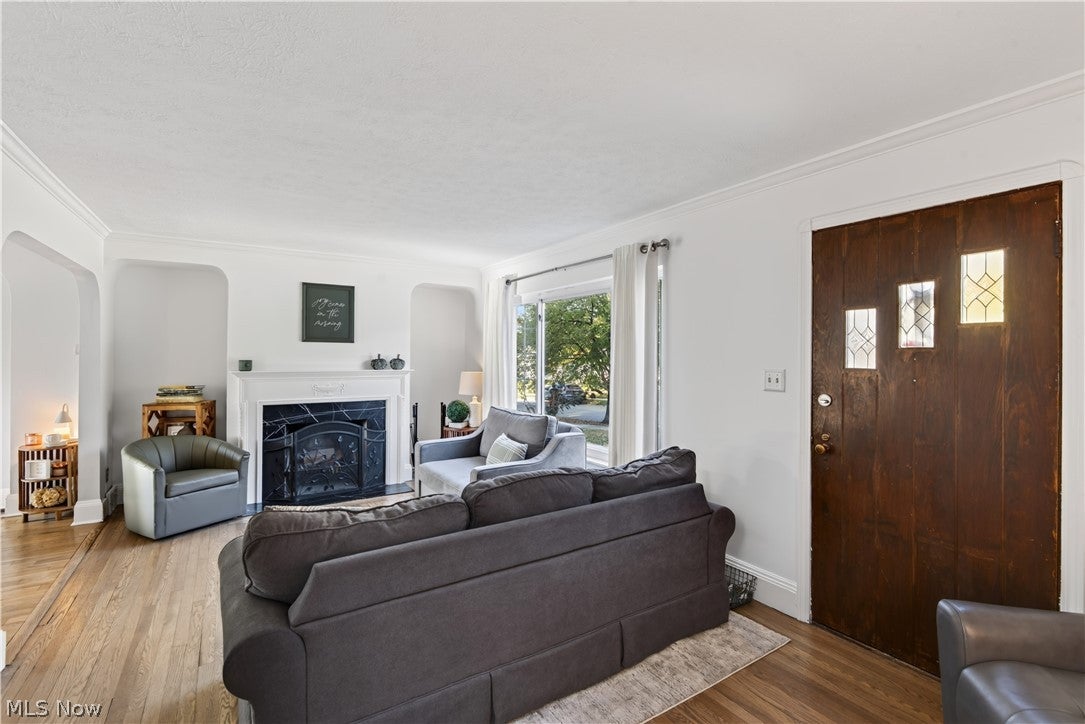 3508 W 152 nd Street