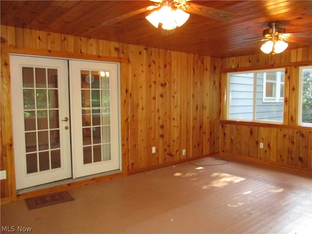 Hemlock Hills - Residential