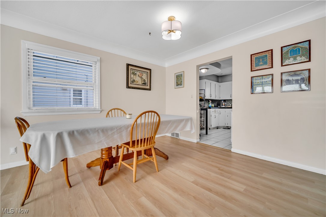 23807 Edgehill Drive, Beachwood, Ohio image 12